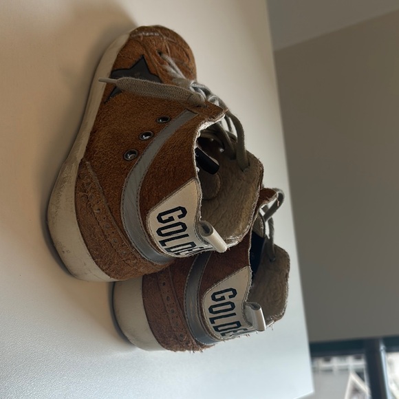 Golden Goose Mid/Star Brown Suede Sneakers - Picture 9 of 14